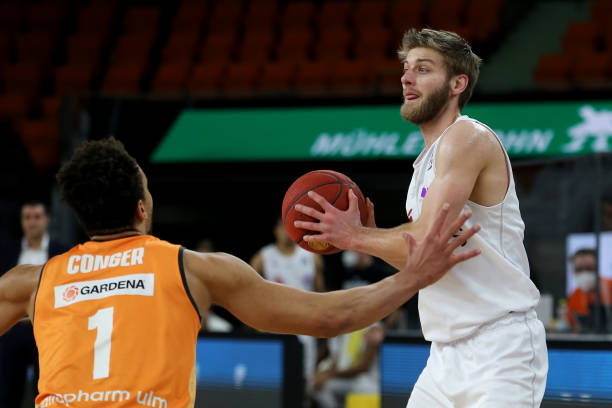 特赖斯的回 特赖斯的回