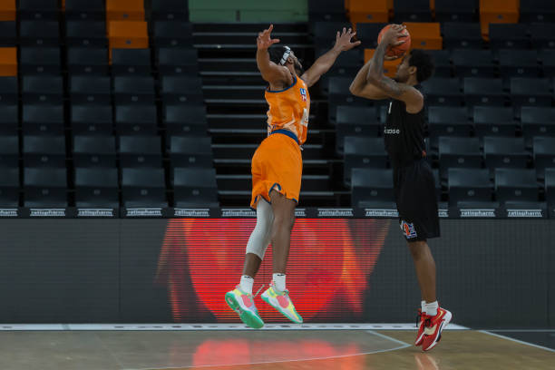 逼抢战术 逼抢战术