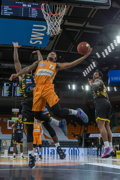 赛季中风险 赛季中风险